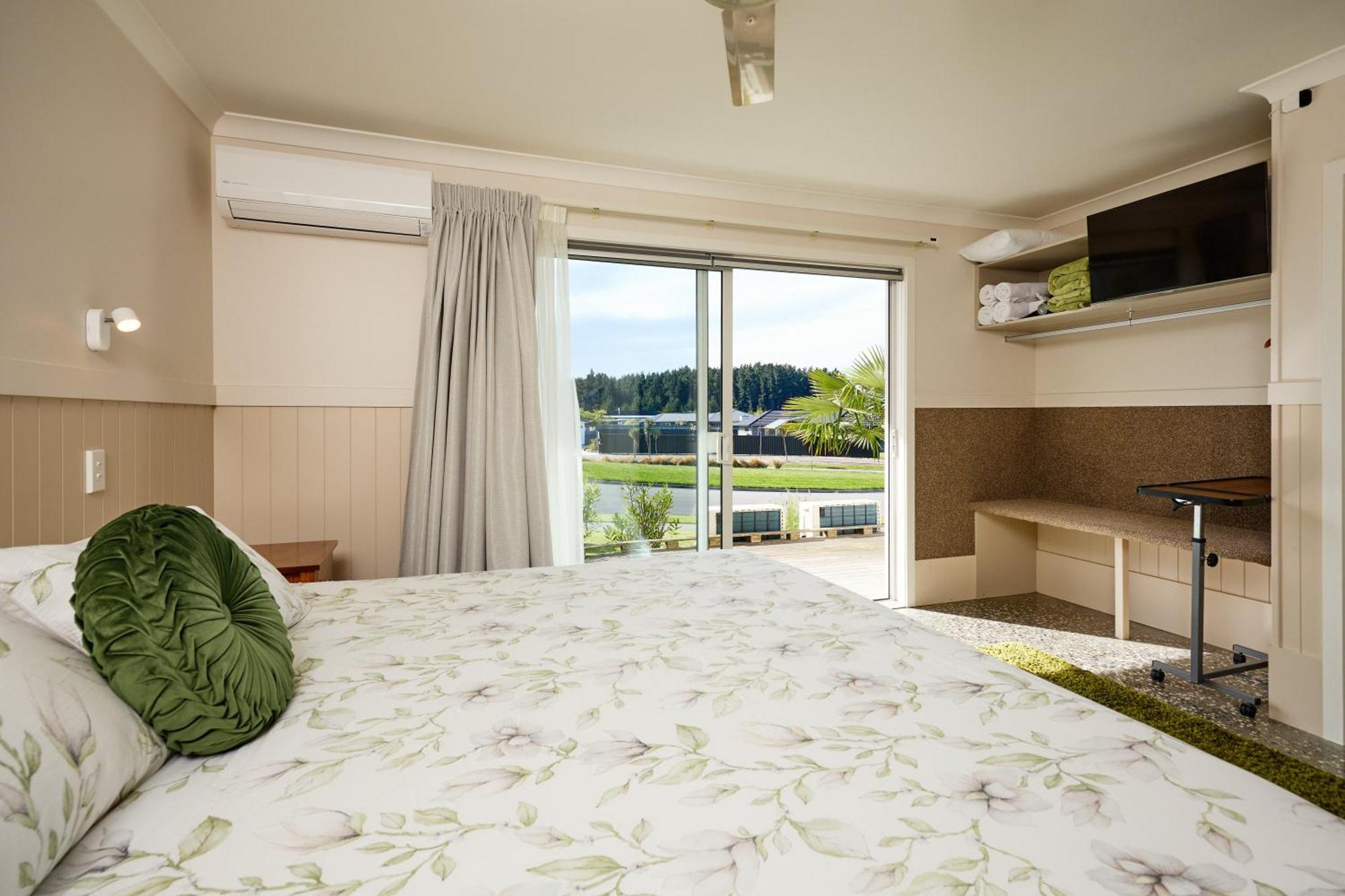 Kakatu Retreat Bed & Breakfast Kaikoura Luaran gambar